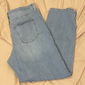 Universal Thread Straight Leg Jeans